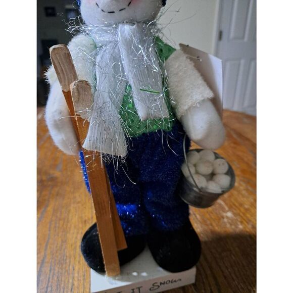 Vintage Prime Line Holiday Gallery Christmas Winter Snowman Let It Snow Figurine - Picture 3 of 8